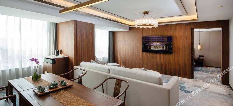 京燕饭店(北京石景山万达八角游乐园地铁站店)图片