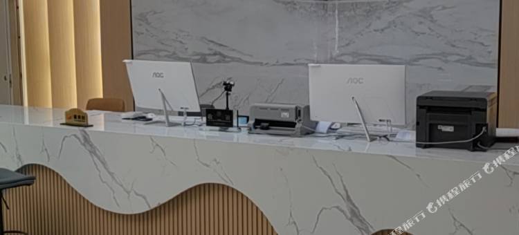 泸西希尔曼酒店图片