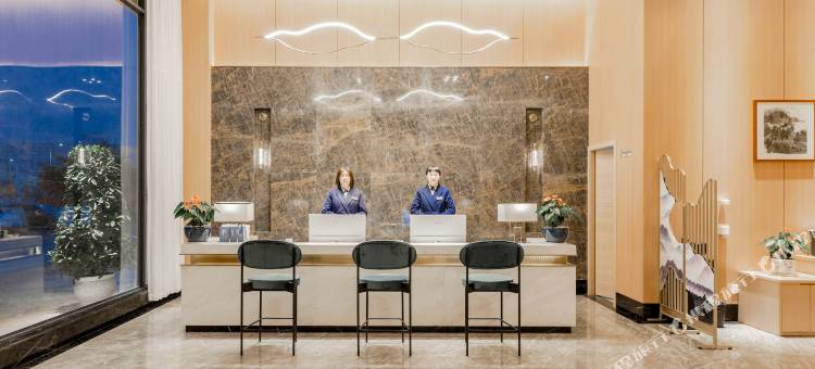 四月天欢朋酒店(遂宁物流港健坤城店)图片