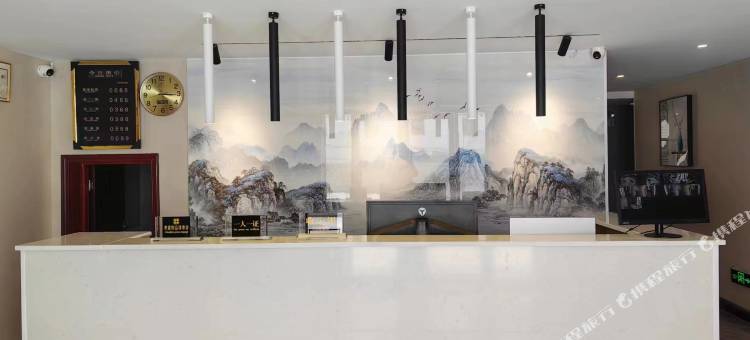 普兰格桑梅朵大酒店图片