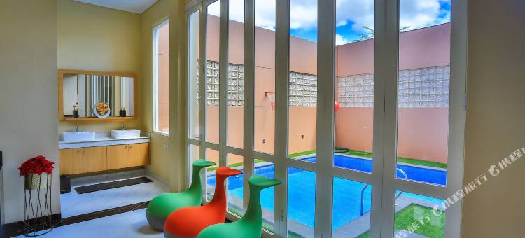 巴芝丹水平酒店(The Horizontal Hotel Pacitan)图片