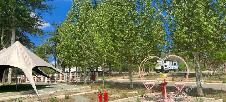 蜗途房车露营地(北京野生动物园大兴国际机场店)图片