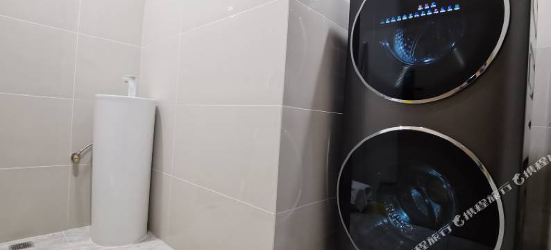 花兮语酒店(布尔津千湖路店)图片