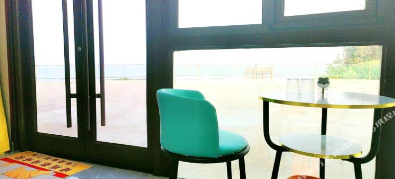 晨曦闻涛民宿(那香海鸡鸣岛景区店)图片