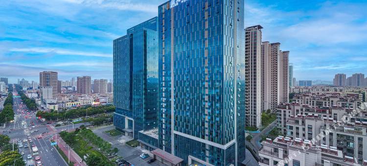 日照蓝海朗汀酒店(日照站店)图片