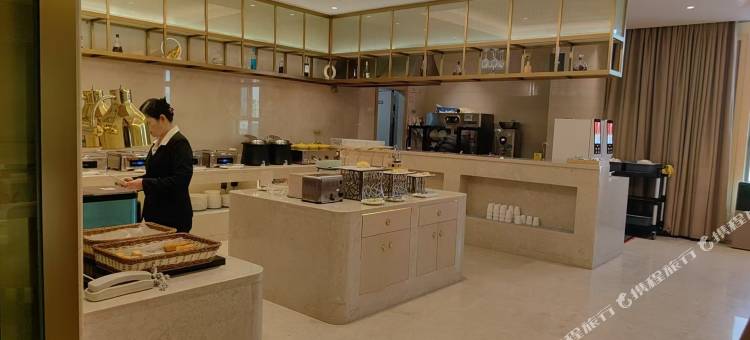 卡佛S酒店(深圳宝安中心宝体地铁站店)图片
