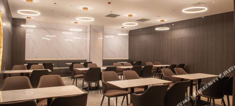 朗丽兹酒店(西安西京医院胡家庙地铁站店)图片