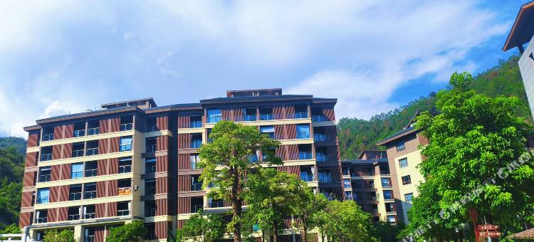 遇涧泉温泉民宿(姑婆山旅游度假区集散中心店)图片