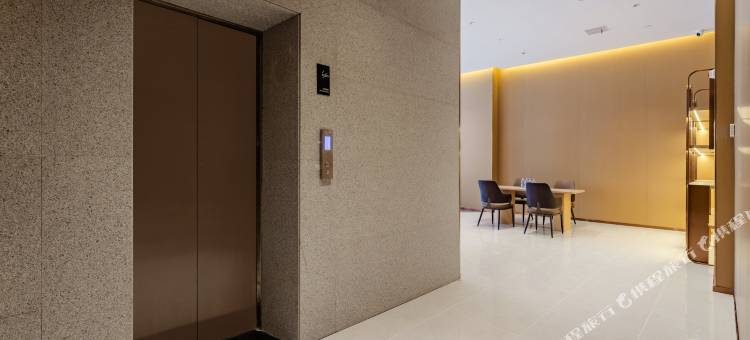 朗丽兹酒店(焦作站新华街店)图片