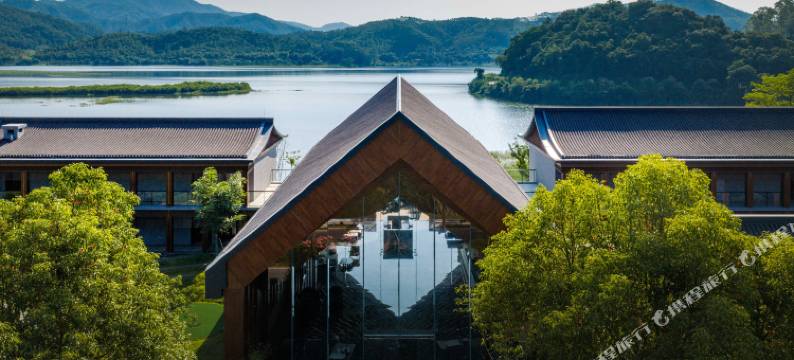 过云山居·显岗水库驿站图片