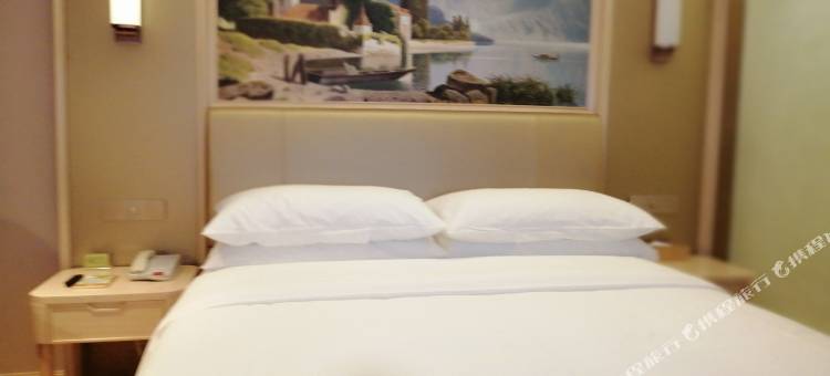 维也纳酒店(潜山川鎏店)图片