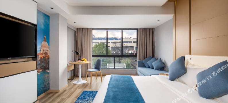 美图酒店(大润发中药港店)图片