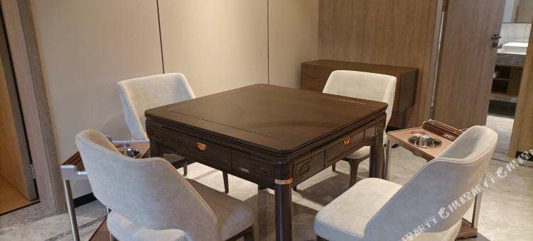 公安金石酒店(新宏泰客运站中医院店)图片