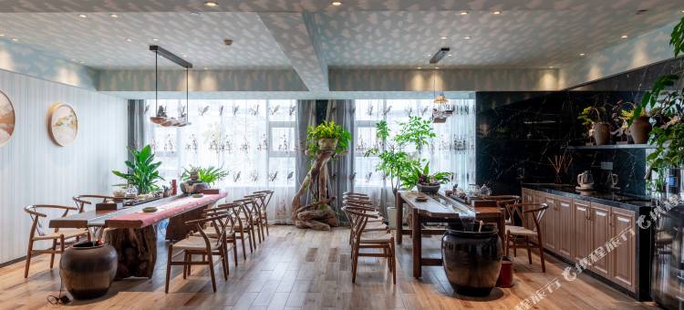 都匀伯爵花园酒店(都匀市区剑江大道中心店)图片
