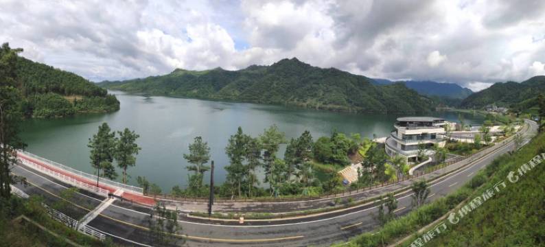 和屋秋帘民宿(千岛湖高铁站店)图片