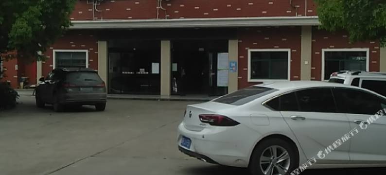 公安伍婆鸡馆图片