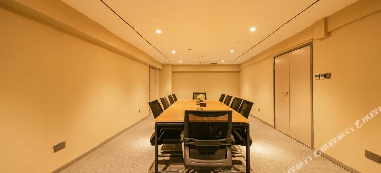 如家商旅酒店(呼和浩特金桥开发区五里营地铁站店)图片