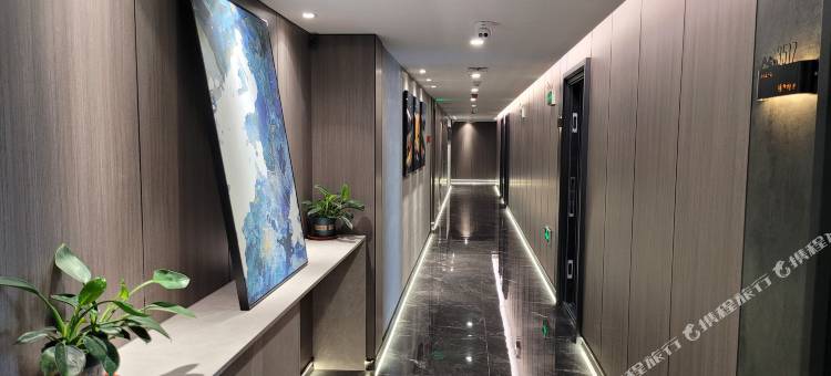 隐市拾光海景度假公寓(威海韩乐坊火车站店)图片