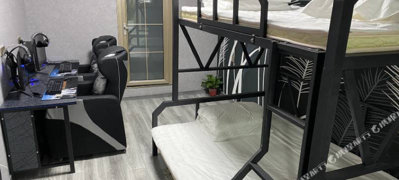 兴平沧澜电竞酒店图片