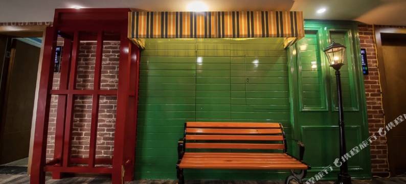 怀化海岸影艺主题酒店(新天地城市广场店)图片