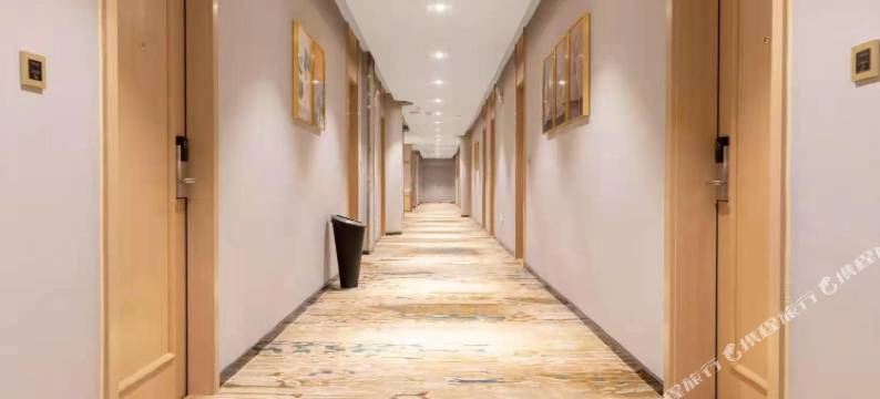 骏福连锁酒店(佛山南海体育中心狮山广场店)图片