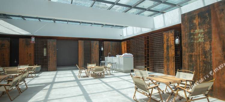 平措康桑珠峰大本营富氧酒店图片