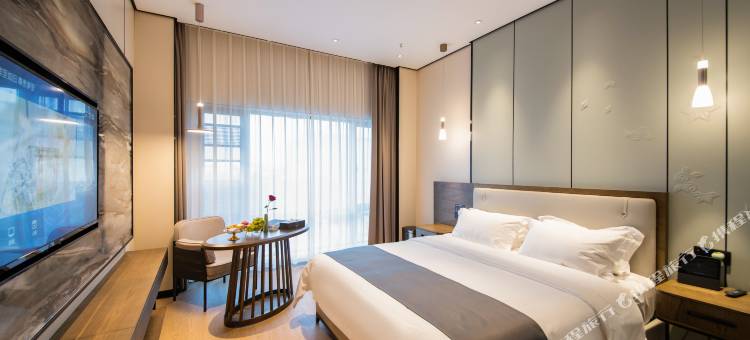 公安金石酒店(新宏泰客运站中医院店)图片