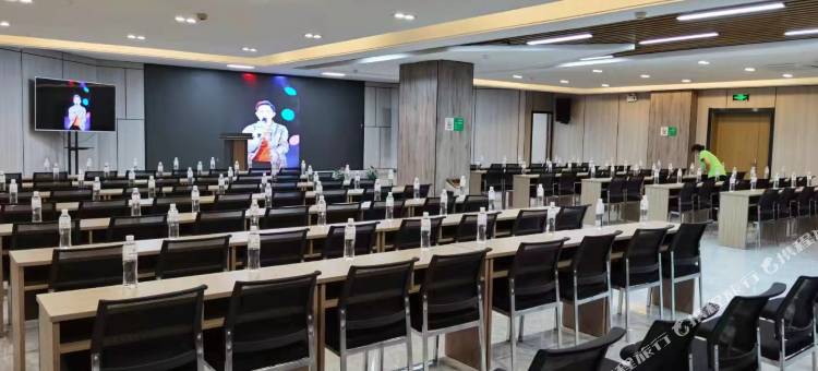 格林豪泰(芒市广场店)图片