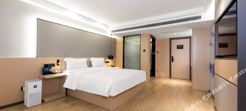 途派雅连锁酒店(岳阳华容步步高新天地城市商业购物广场店)图片