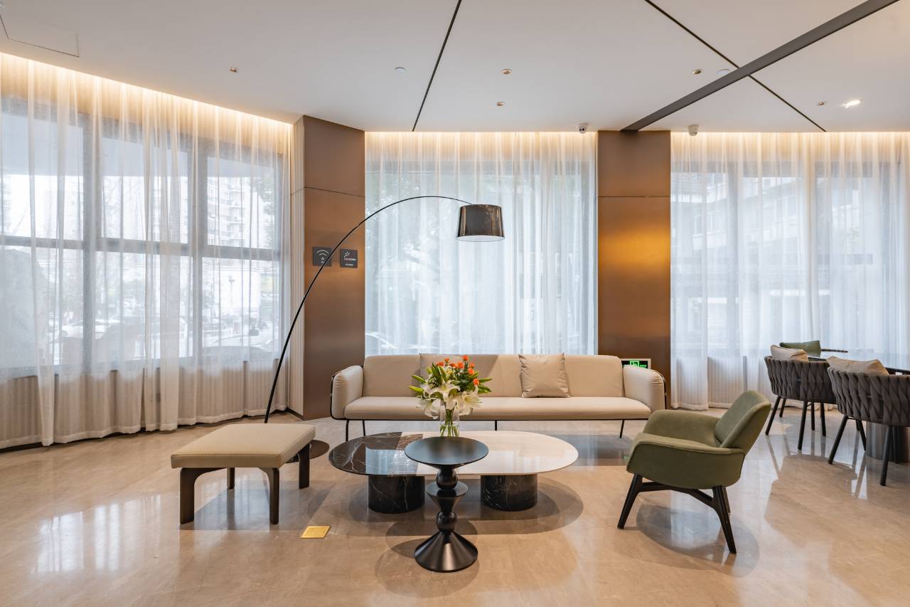 杭州西湖湖滨中山北路亚朵酒店图片