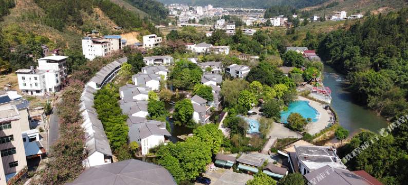 和平热龙温泉度假村图片