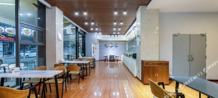 锦听连锁.华逸达酒店(德阳文庙广场火车站店)图片