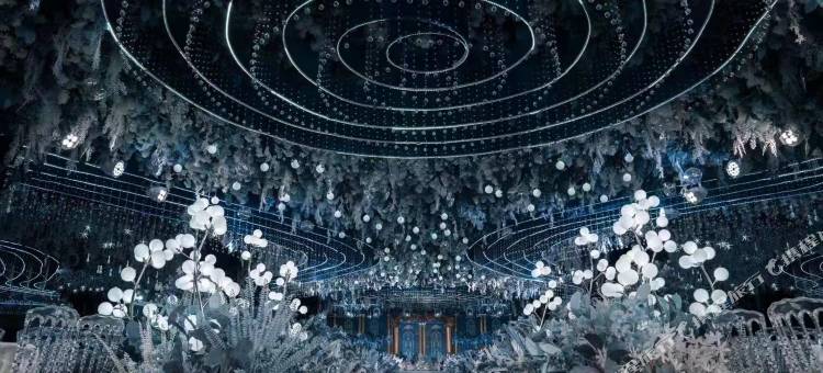 腾飞屹阳酒店(眉山仁寿怡和春熙步行街店)图片