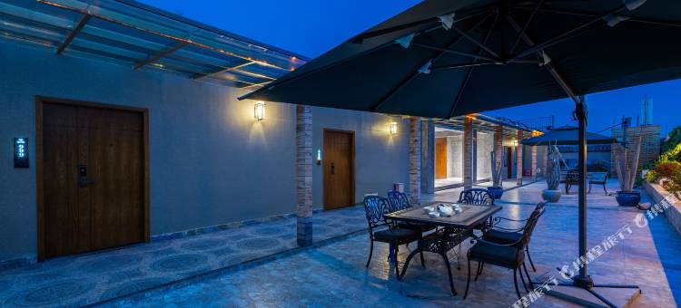 自贡龙湖锦城酒店(沿滩区龙湖金帝广场店)图片