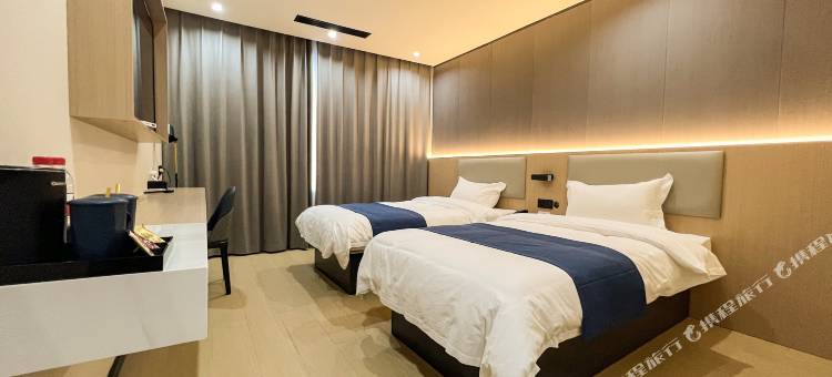 蔚蓝城际酒店(东营河口十三中学店)图片