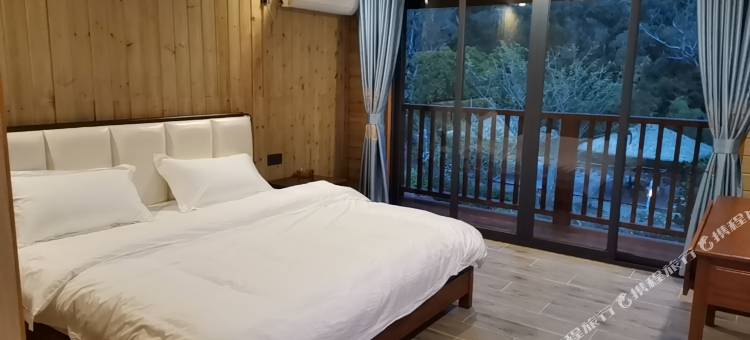 陵水吊罗山好景河畔民宿图片