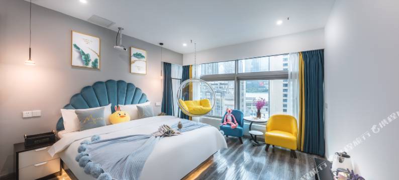 重庆点点红酒店图片