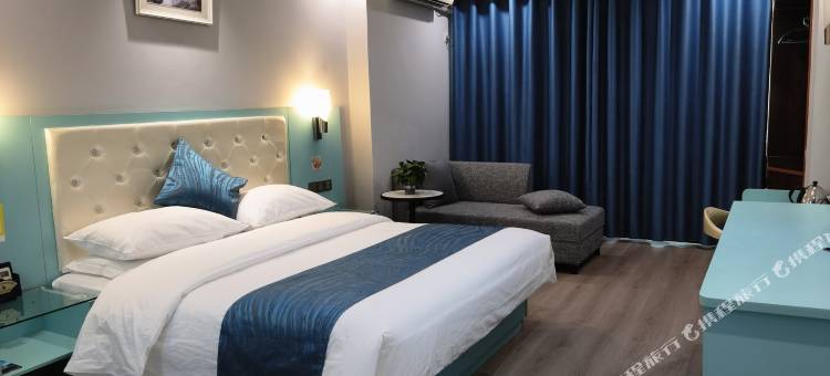 品尚假日酒店(崇左大新县德天大道店)图片