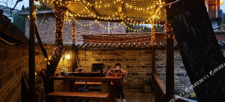 连山欧家梯田和居山舍图片