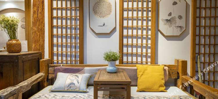 丽江见素抱朴客栈图片