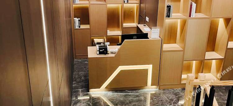 康县怡周轻居酒店图片