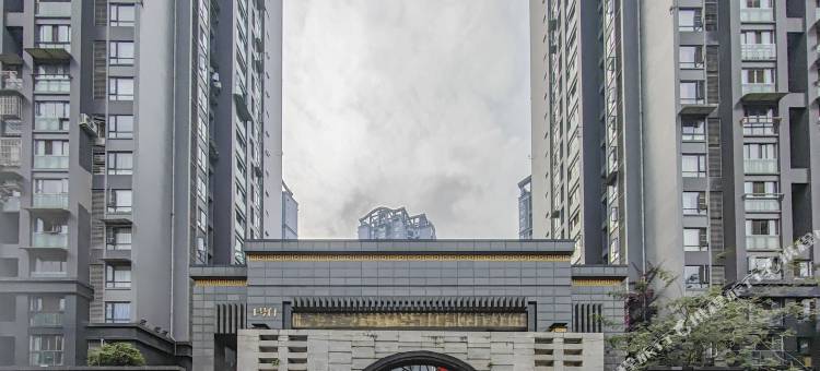 栖牛自助投影公寓(嘉州长卷店)图片