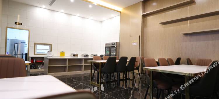 唯庭酒店(上海罗店古镇美兰湖地铁站店)图片