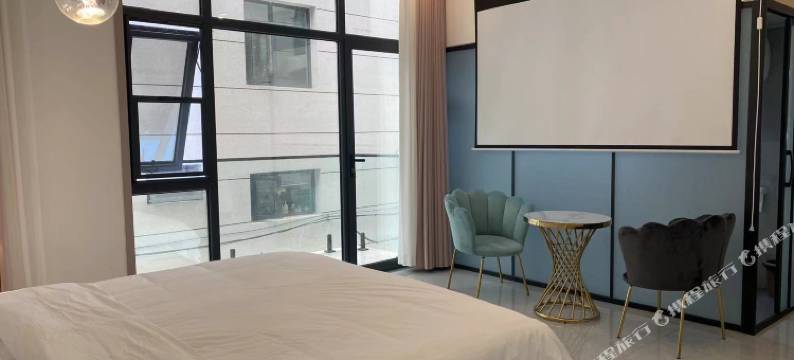 临山居民宿(宝泉景区店)图片