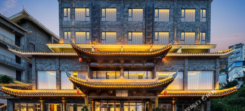 凤凰禧园园林江景度假酒店(凤凰县雨桥店)图片