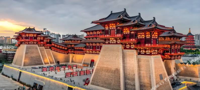 洛阳雅博民宿(洛邑古城丽景门十字街店)图片