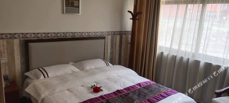 爱上旅馆(东兴未来花园店)图片