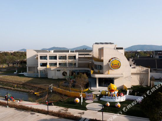 原舍B.Duck小黄鸭亲子民宿(武进区嬉戏谷景区店)