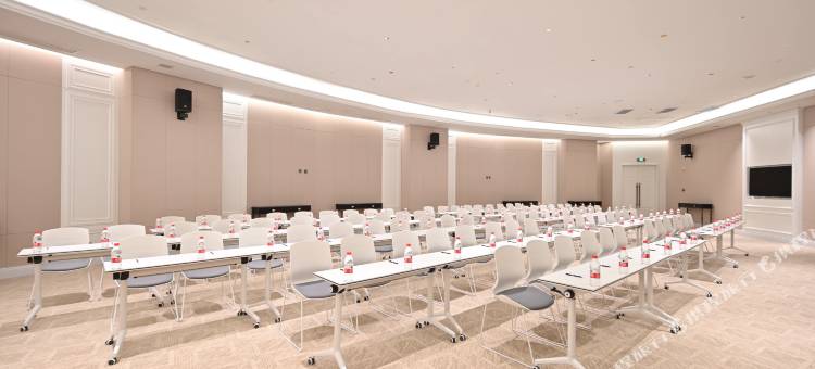 维也纳国际酒店(格尔木中山路旗舰店)图片