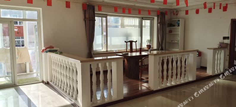 青岛秋枫小院民宿图片